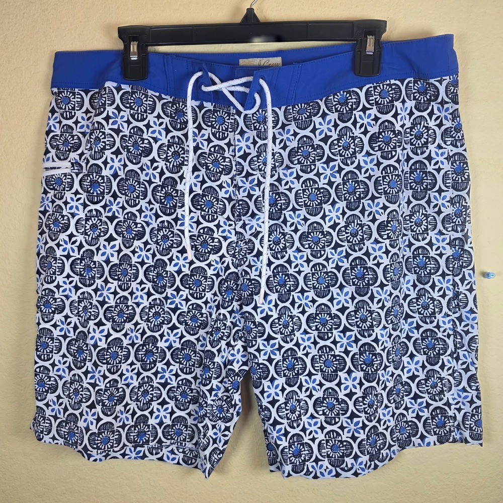 JCrew Re-Imagined Mens Blue Floral Tile Board Shorts Swim Trunks Size 35 pocket